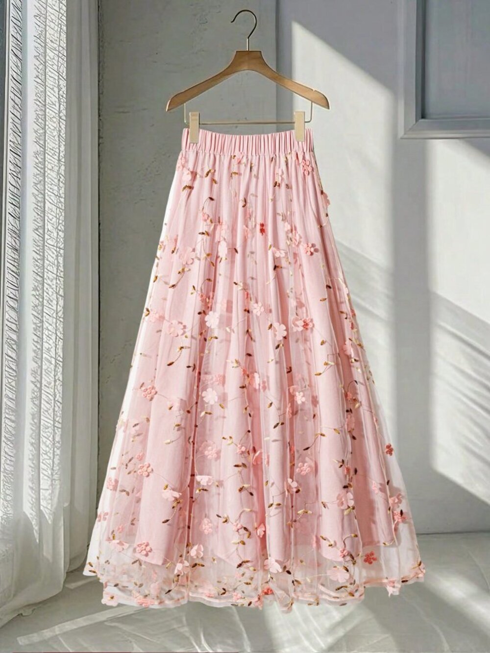 Pink Boho Women's Elegant Embroidered Mesh Floral Applique A-Line Skirt - Picture 2 of 5